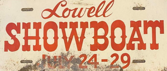 Lowell Showboat VI - Postcard (newer photo)